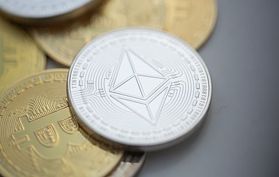 Индийская криптовалютная биржа WazirX потеряла $234,9 млн из-за взлома