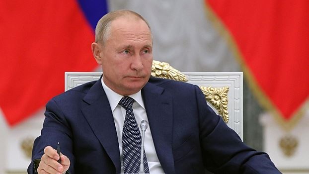 Путин отметил хорошие финансовые результаты "Газпром нефти"