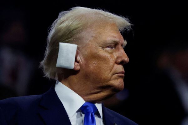 Зеленский и Трамп провели «очень хороший разговор» по телефону