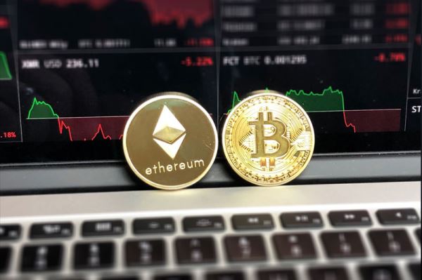 Еженедельные комиссии в сети биткоина упали до минимумов за 8 месяцев