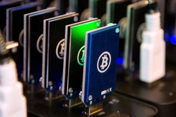 Биткоин-скептик Питер Шифф: 70% инвесторов BTC-ETF находятся в зоне убытка